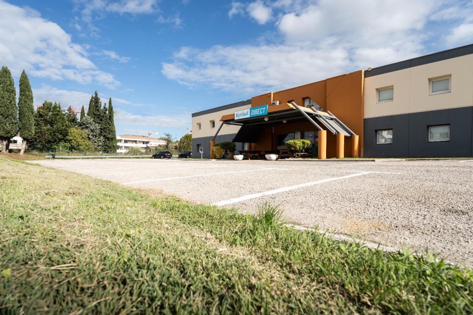 Kyriad Direct Brignoles - Provence Verte Экстерьер фото
